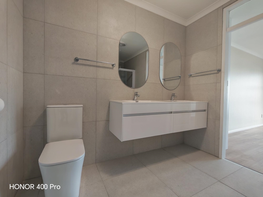 2 Bedroom Property for Sale in Beachfront Western Cape